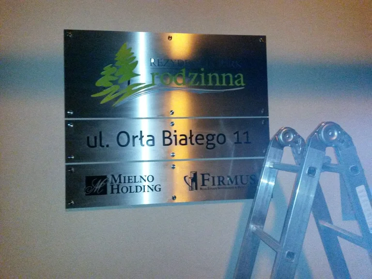 Tablice dla firmy Firmus w Mielnie