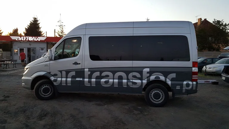 Oklejenie pojazdu Air Transfer