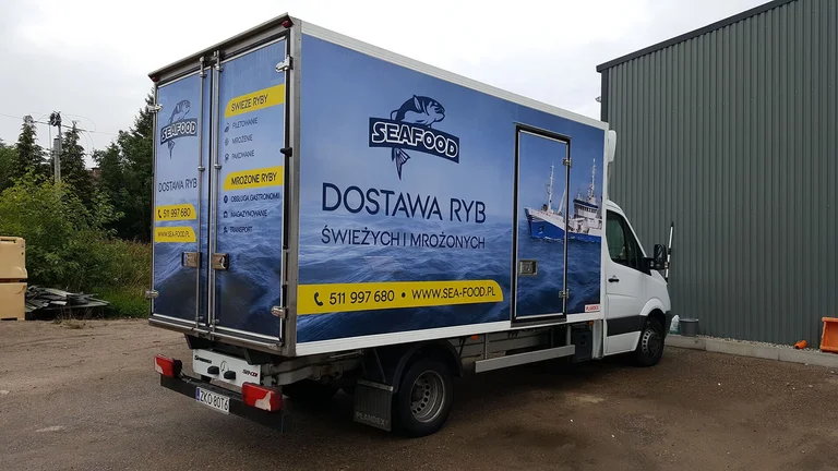 Oklejenie samochodu-chłodni Seafood