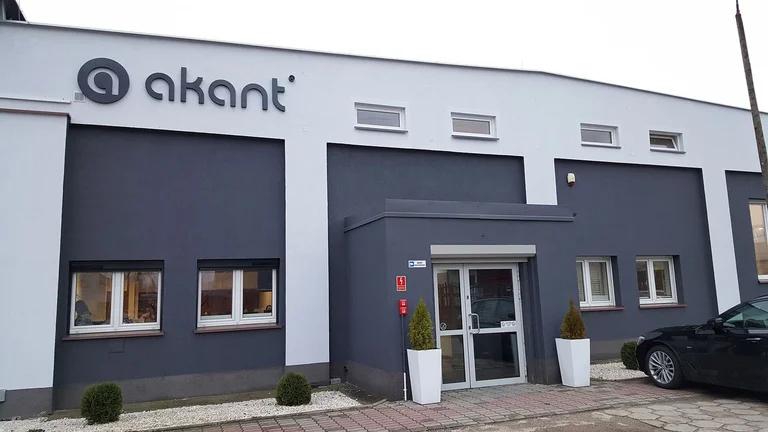 Logo przestrzenne Akant