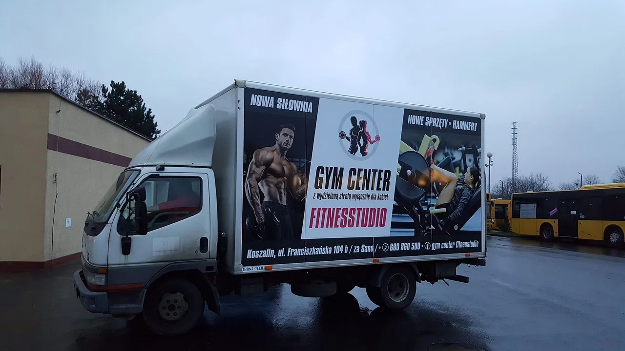 Oklejenie pojazdu Gym Center Fitness Studio